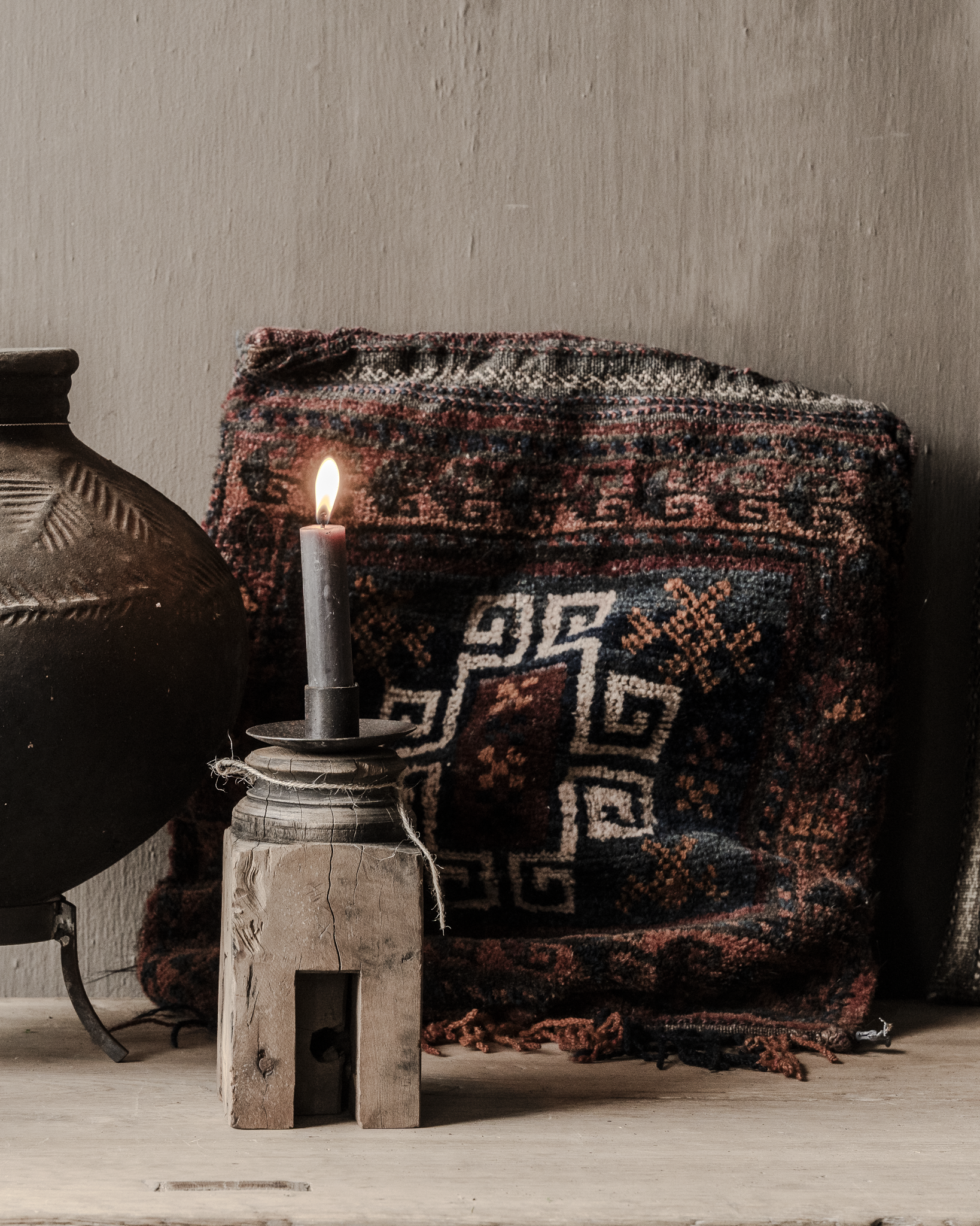 Vintage Carpet Cushion HOFFZ-1