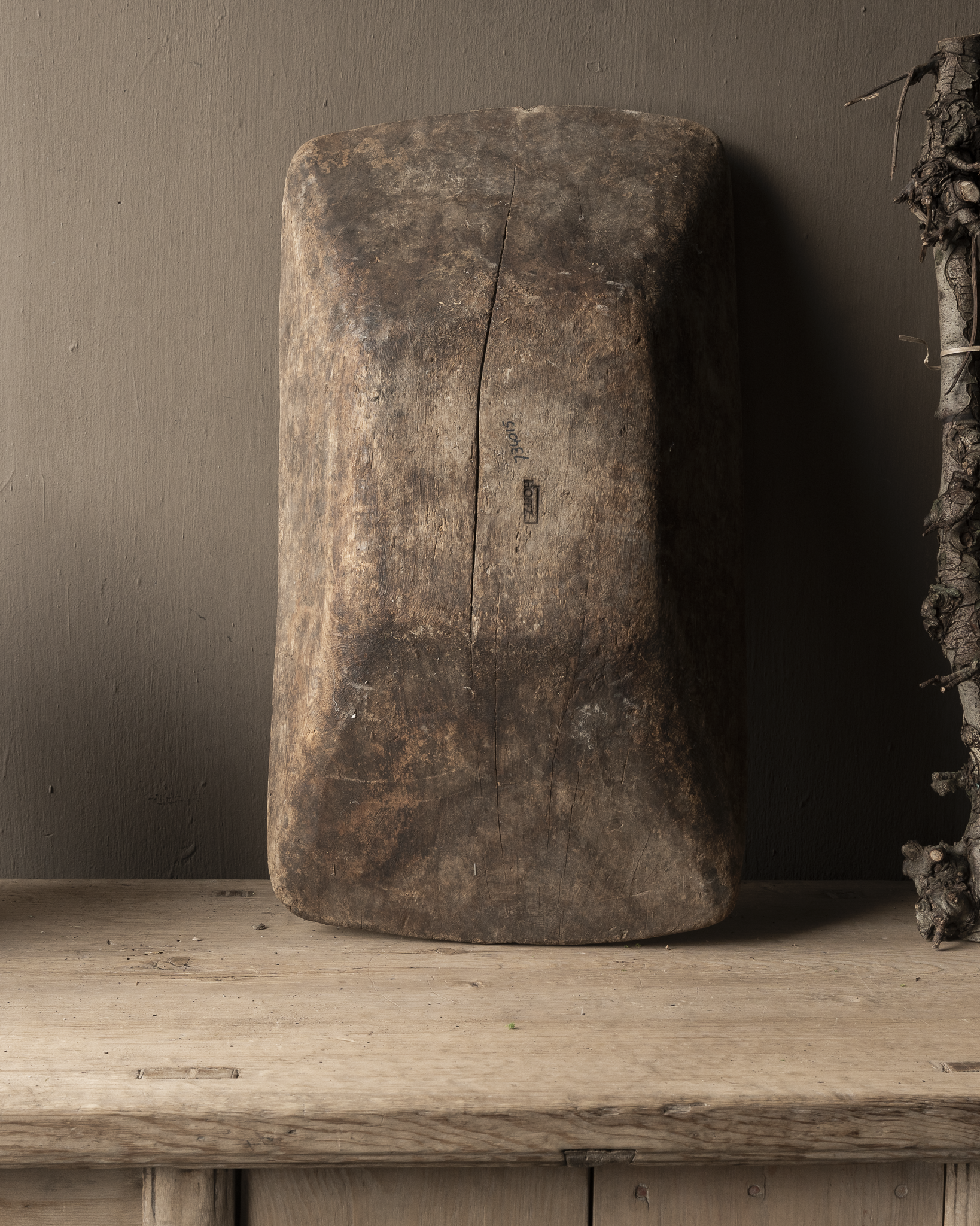 Old wooden grain trough India – Hoffz-4