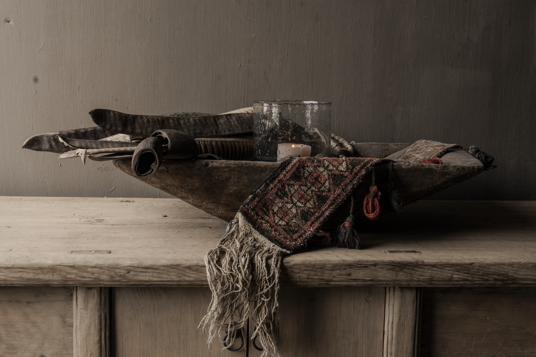 Old wooden grain trough India – Hoffz-2