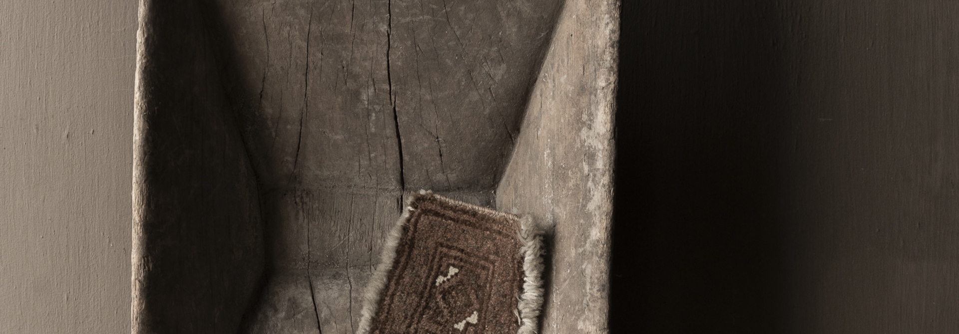 Authentic Vintage Kelim Strip – Handwoven WoolAuthentic Vintage Kelim Strip