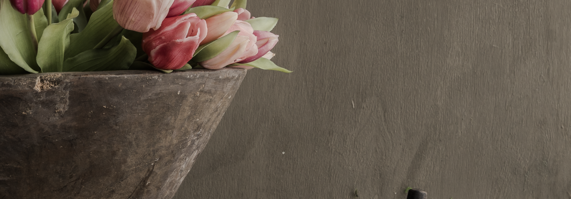 Old antique wooden spice box HOFFZ India