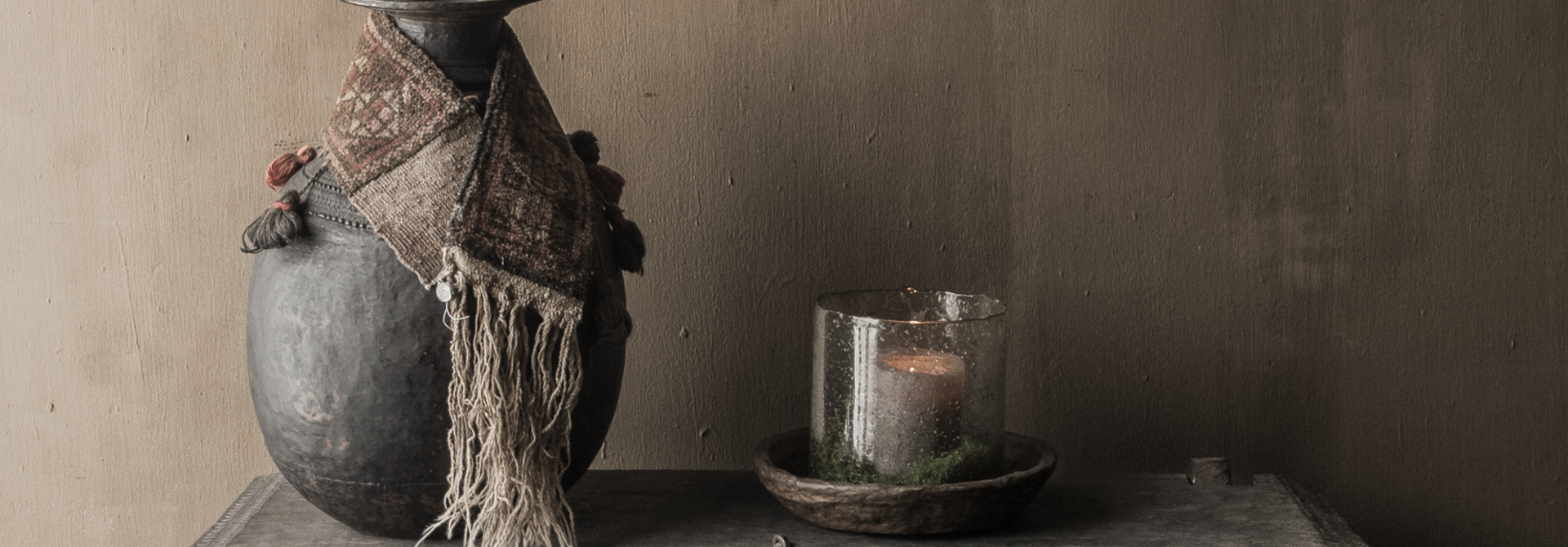 Hoffz Stoere oude Himalaya Kist / Box