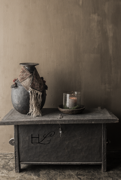 Hoffz Tough old Himalaya Chest / Box