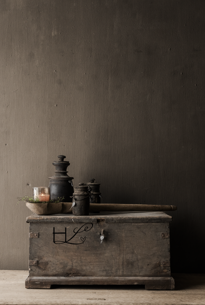 Oude  Antieke Authentieke houten kist HOFFZ