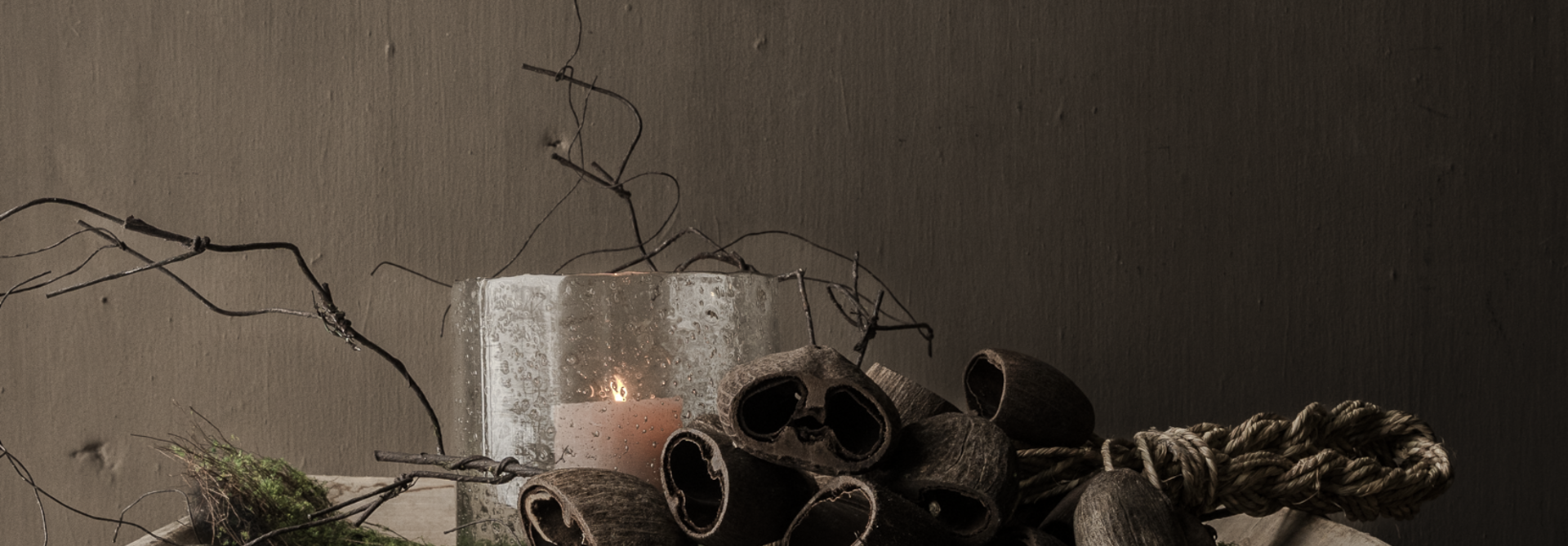 Old wooden grain trough India – Hoffz