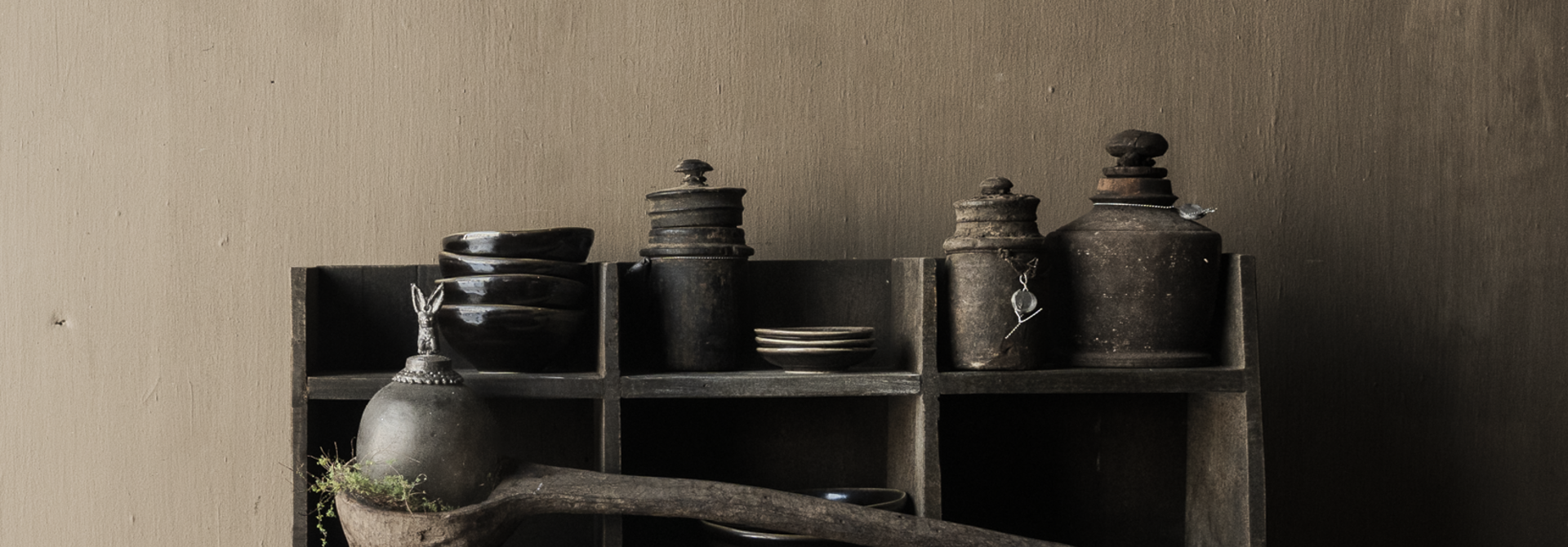 Grutters bak van oud hout gemaakt