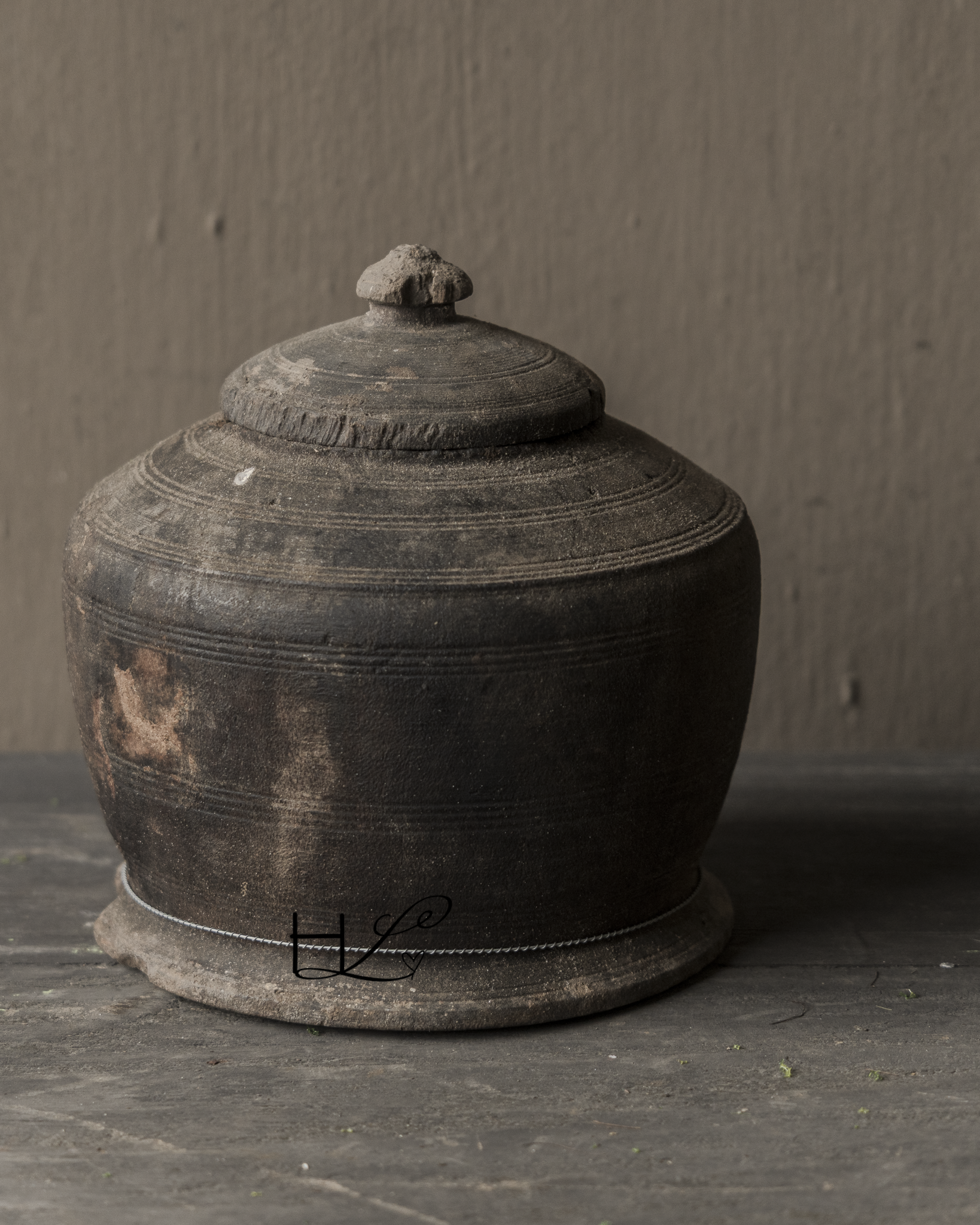 Originele Oude houten Nepalees Kruikje /Potje met deksel HOFFZ-3