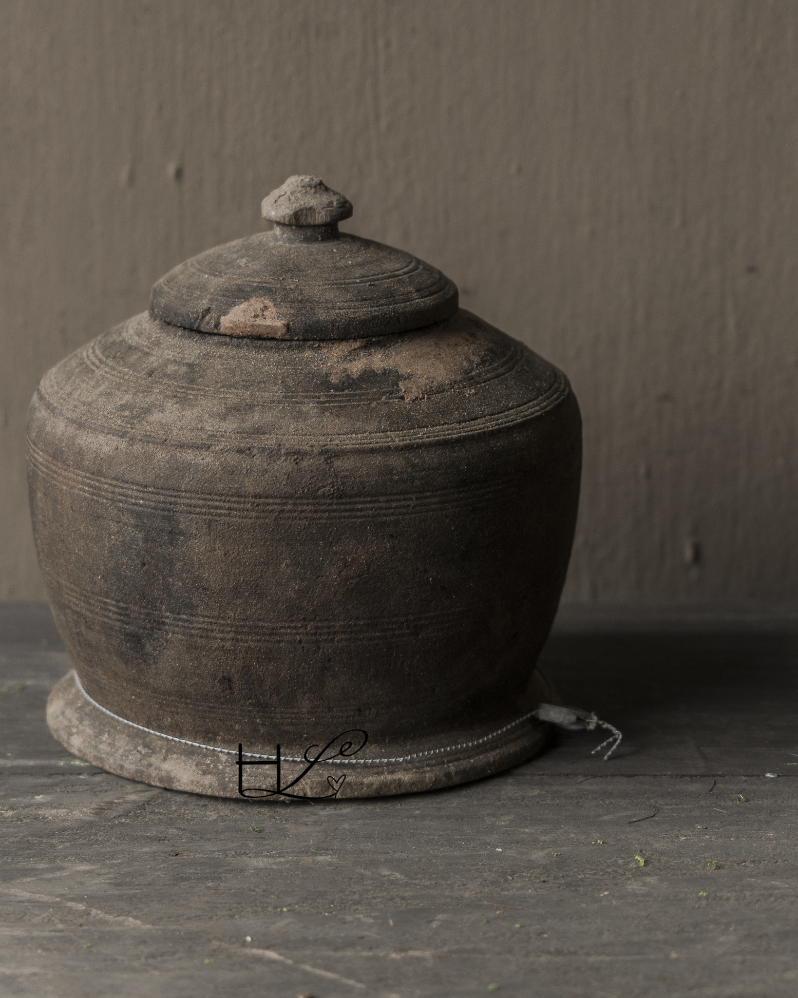 Originele Oude houten Nepalees Kruikje /Potje met deksel HOFFZ-4