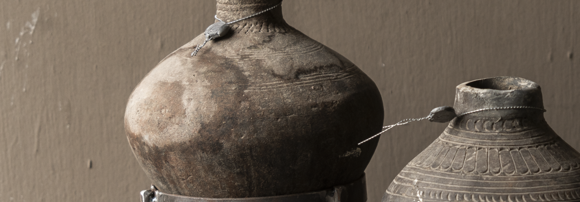 Aardewerk Antiek  tuimelkruik Hoffz