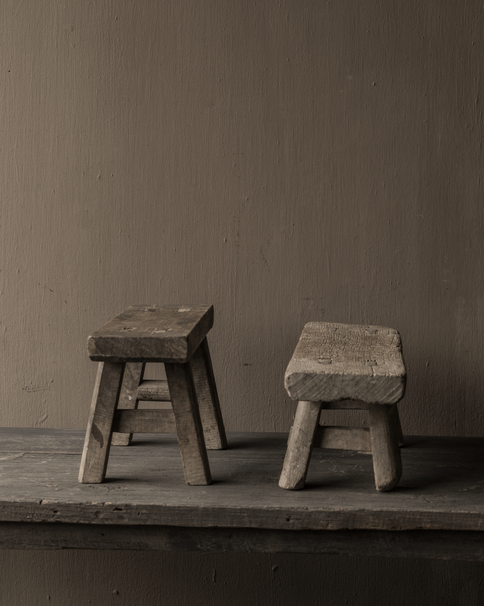 Authentic Elmwood Wooden Mini Stool-5