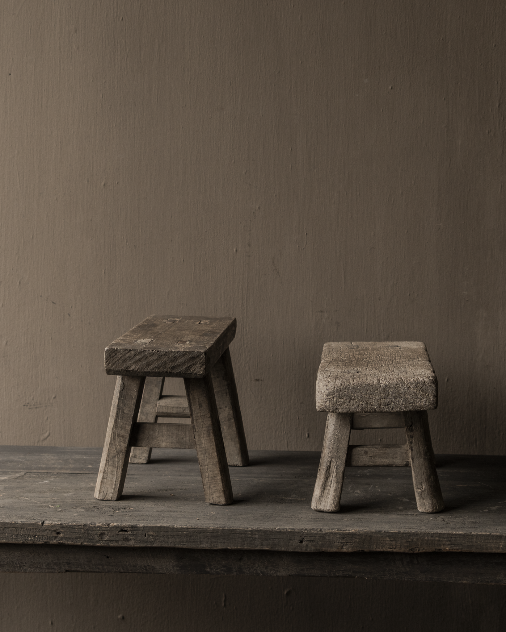 Authentic Elmwood Wooden Mini Stool-7