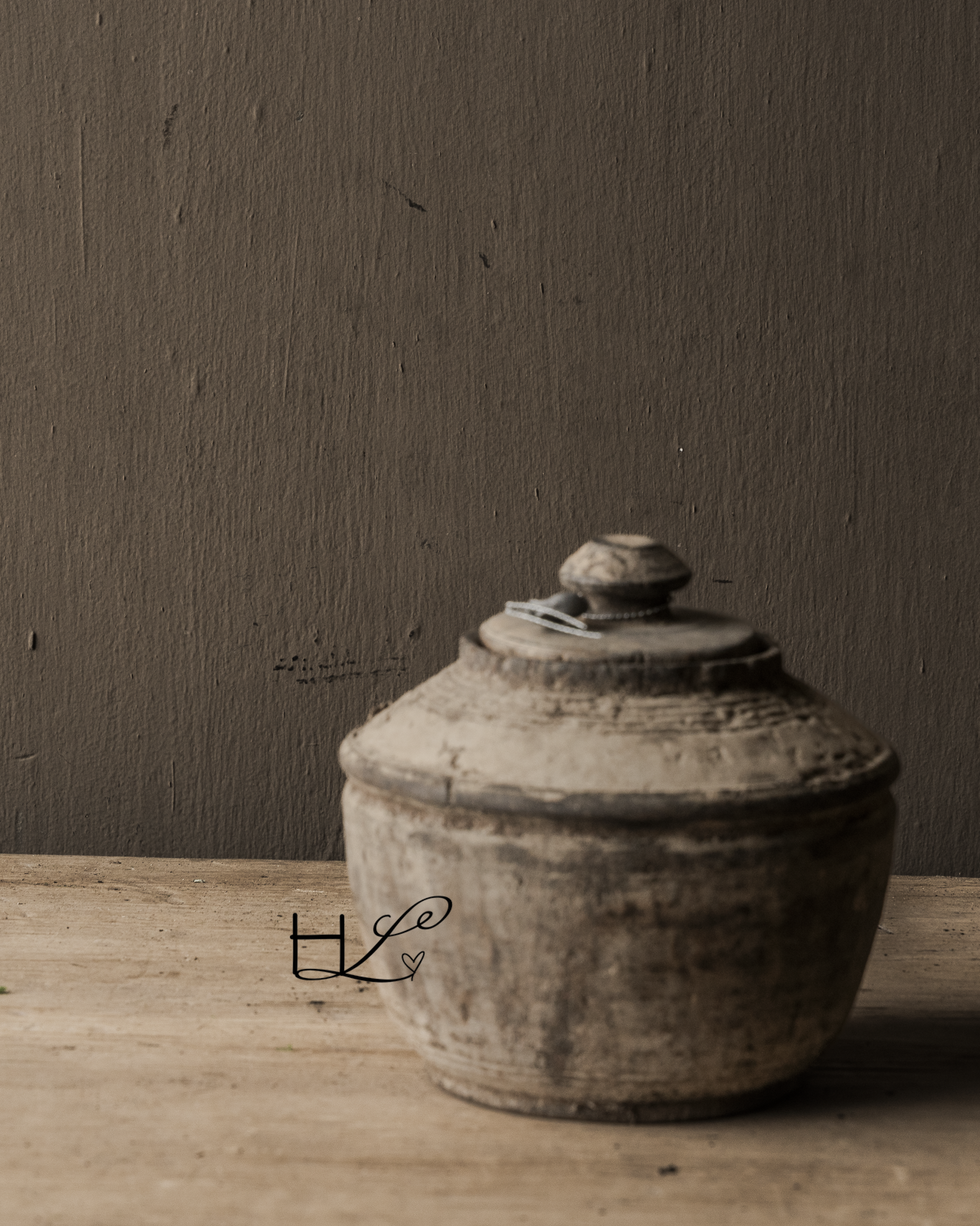 Original Old wooden Nepalese Pot with lid HOFFZ-4