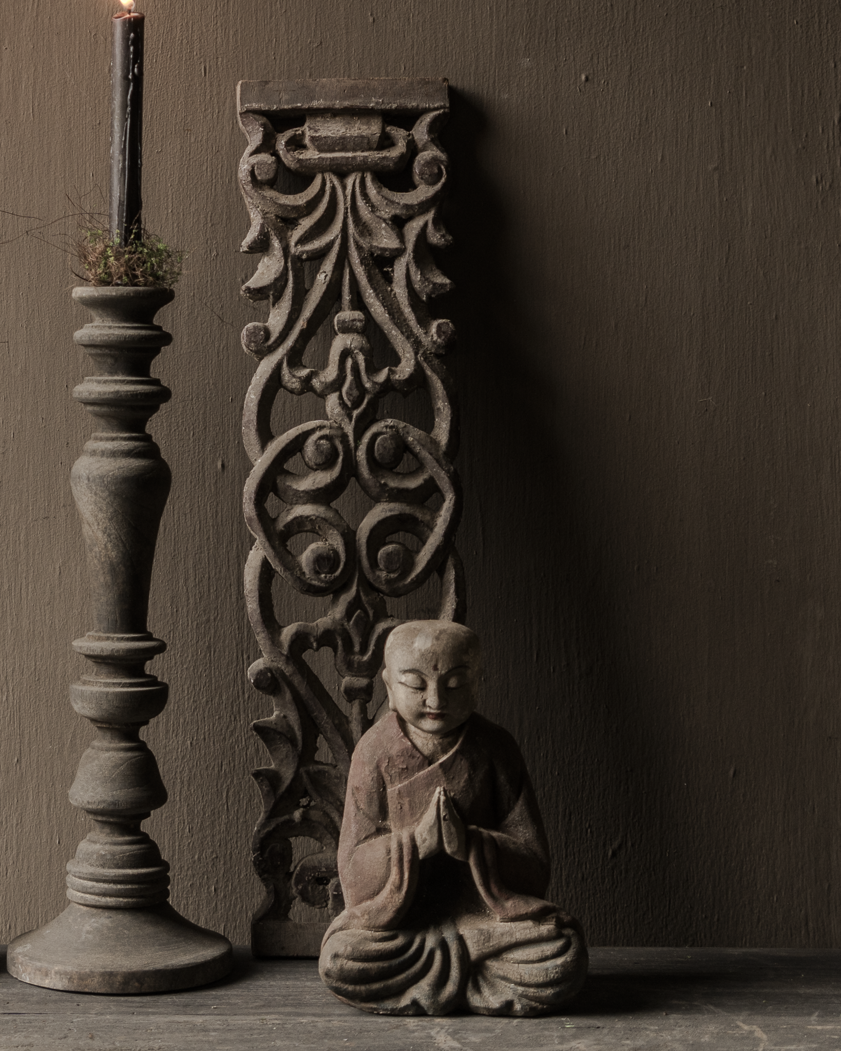 Antiek klein houten monnik beeldje-1