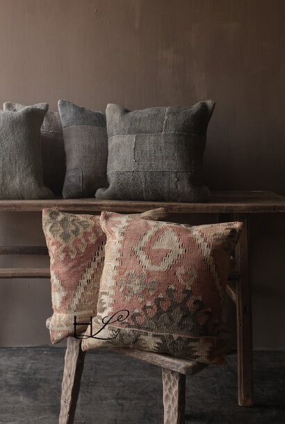 Unique vintage kilim cushion – warm earth tones | 50x50 cm | filling included