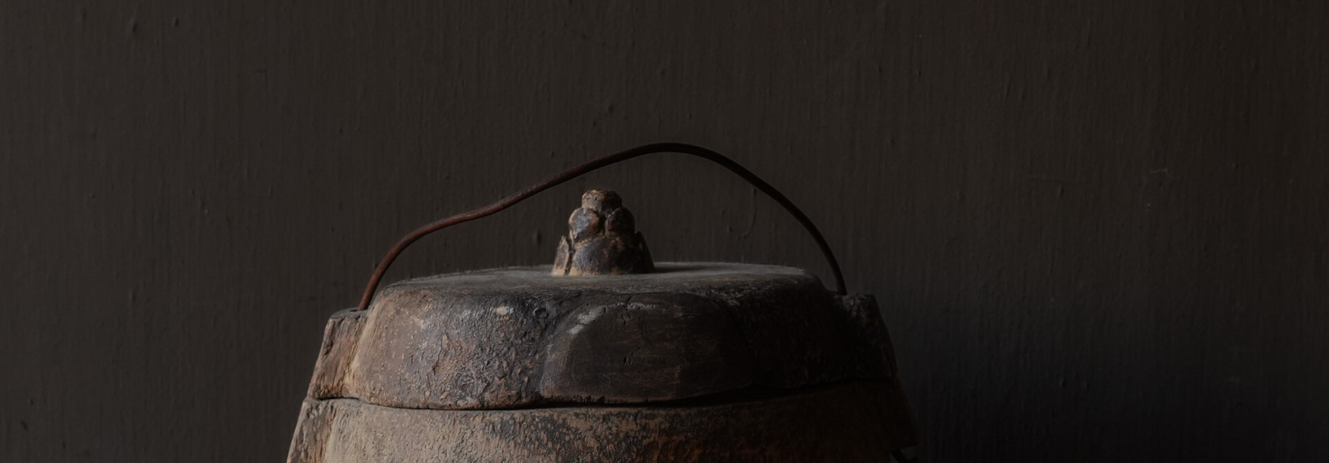 Authentieke kokos pot met deksel – India