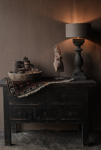 Stoer zwart houten dressoir met 5 lades – landelijk sidetable meubel