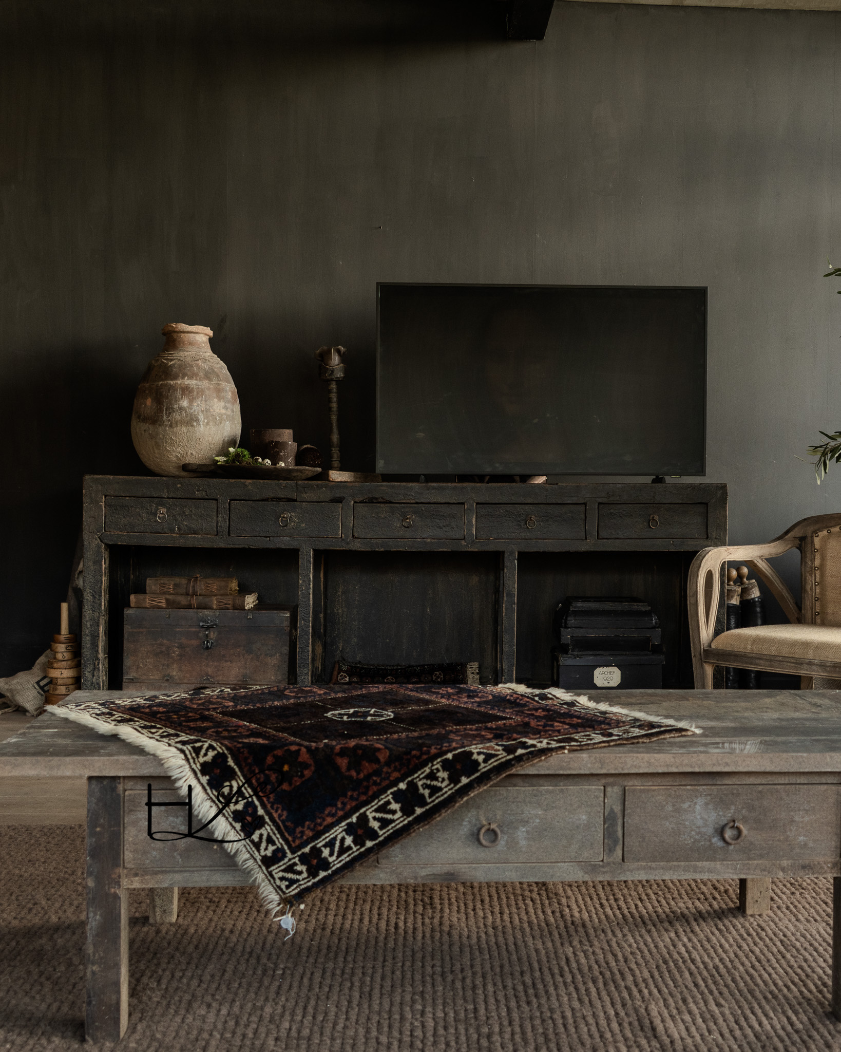 Salontafel oud rustiek hout uniek met drie lades-5