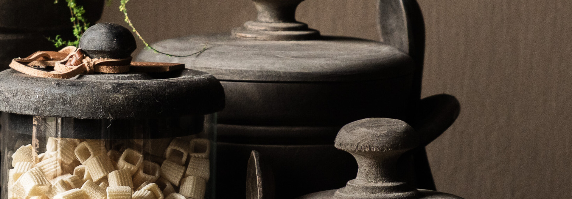 Holztopf mit Löffel Aura Peeperkorn