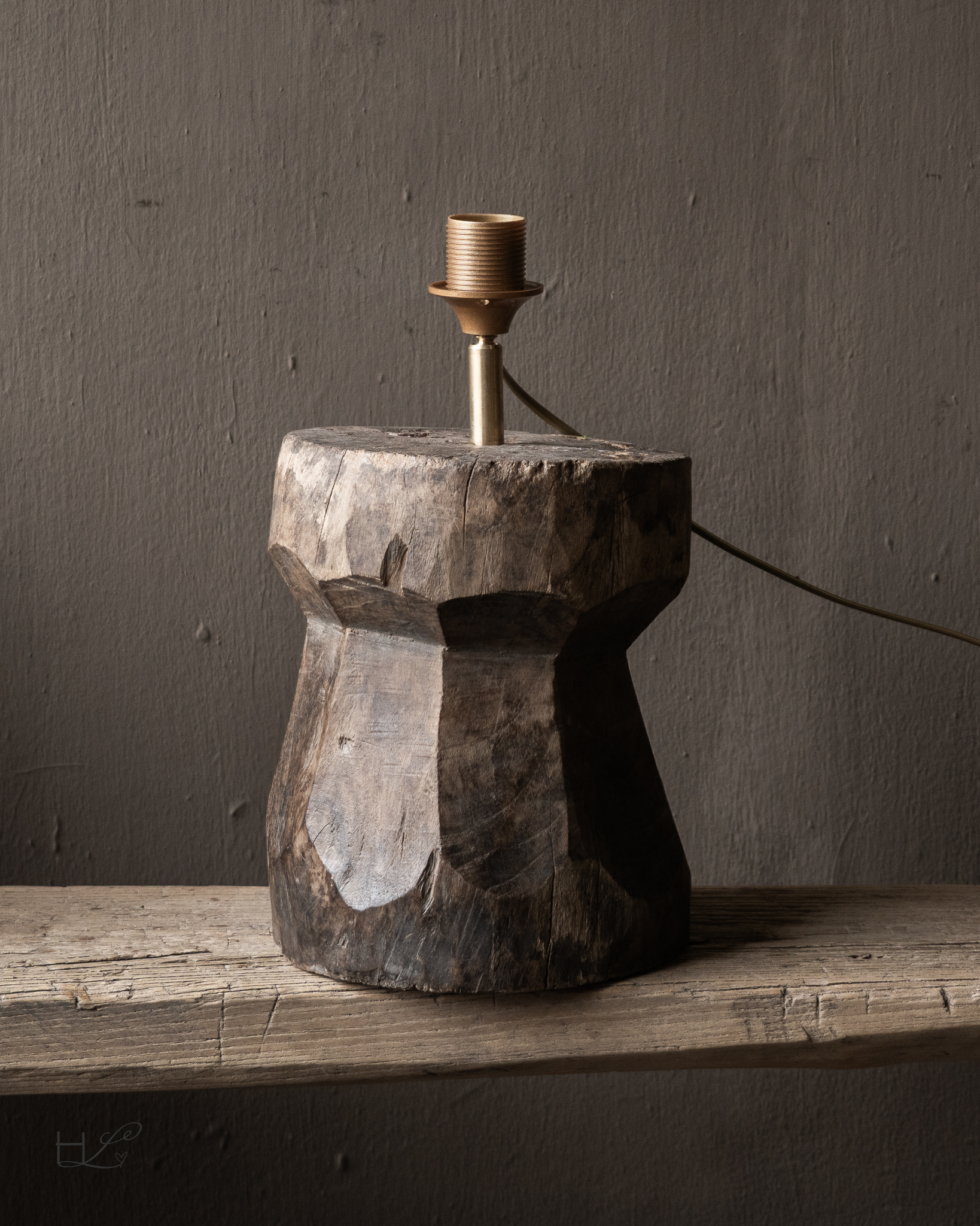 Unique table lamp made from an old wooden baluster – authentic-4