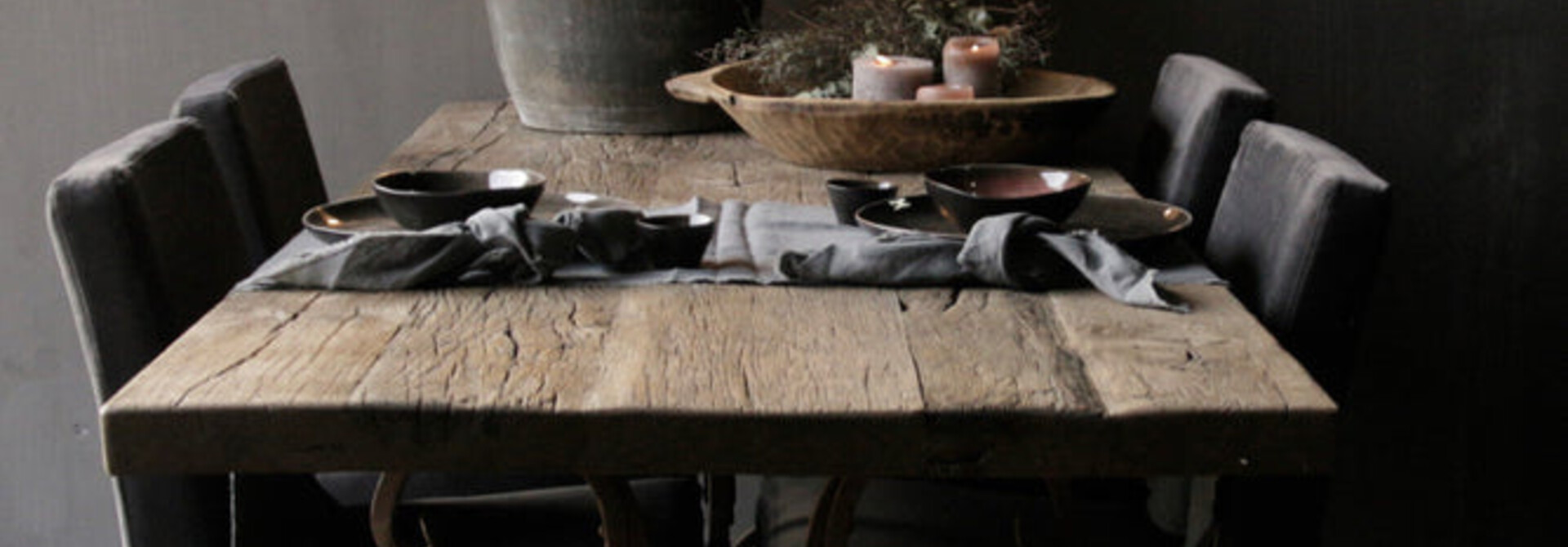 French iron table base with elegant curls