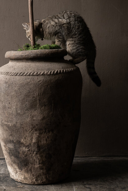 Old Indian Jar – Authentic Pottery