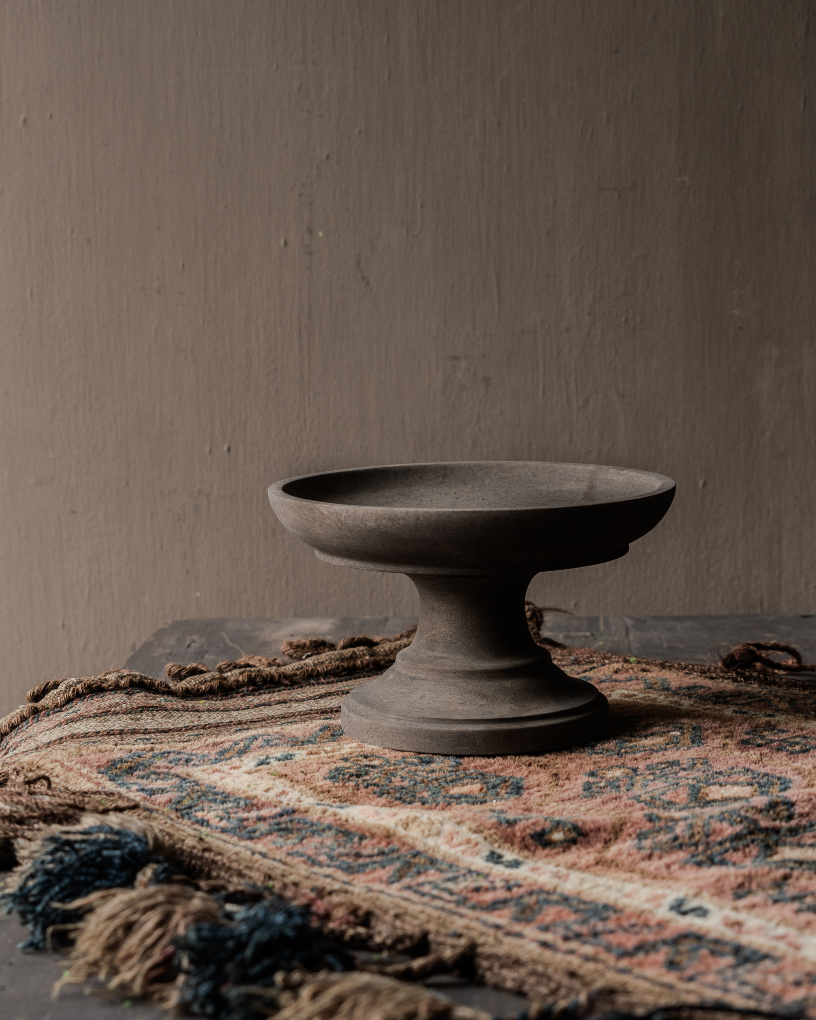 Hölzerne Irfan-Schale auf Fuß – Ø25 x H15 cm – LUKSA-4