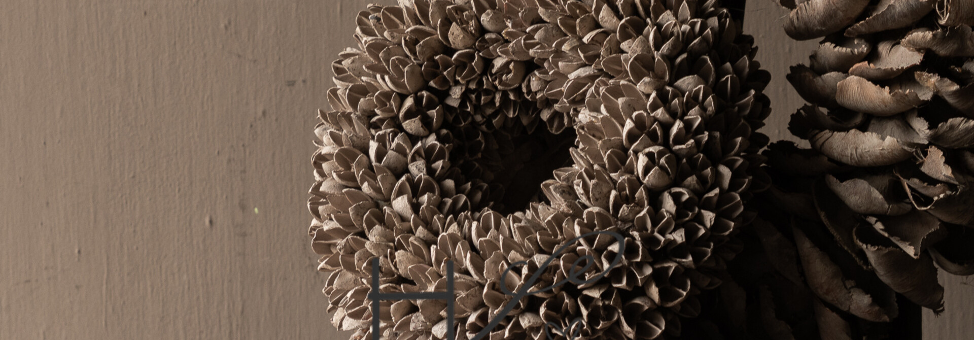 Bakuli (Bucheckern) Kranz taupe – Ø 27 cm