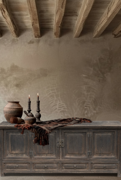 Einzigartiges, antikes Sideboard aus verwittertem Holz im Wabi-Sabi-Stil