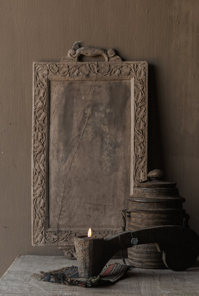 Antique wooden serving tray with handles – hand-carved – uniquely weathered – rustic understated