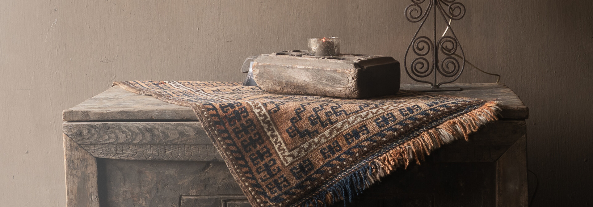 Hoffz Stoere oude Himalaya   Kist / Box