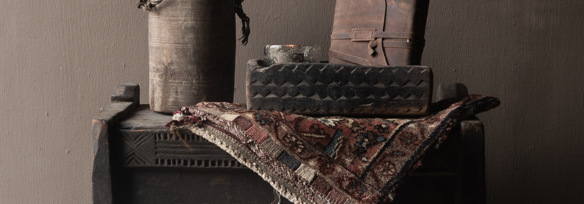 Hoffz Stoere oude Himalaya   Kist / Box
