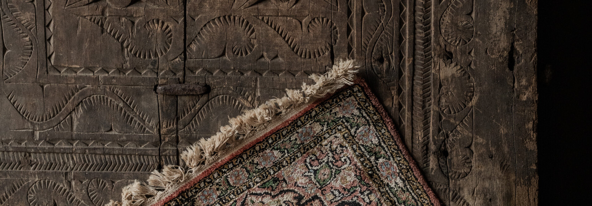 Small vintage rug by Hoffz