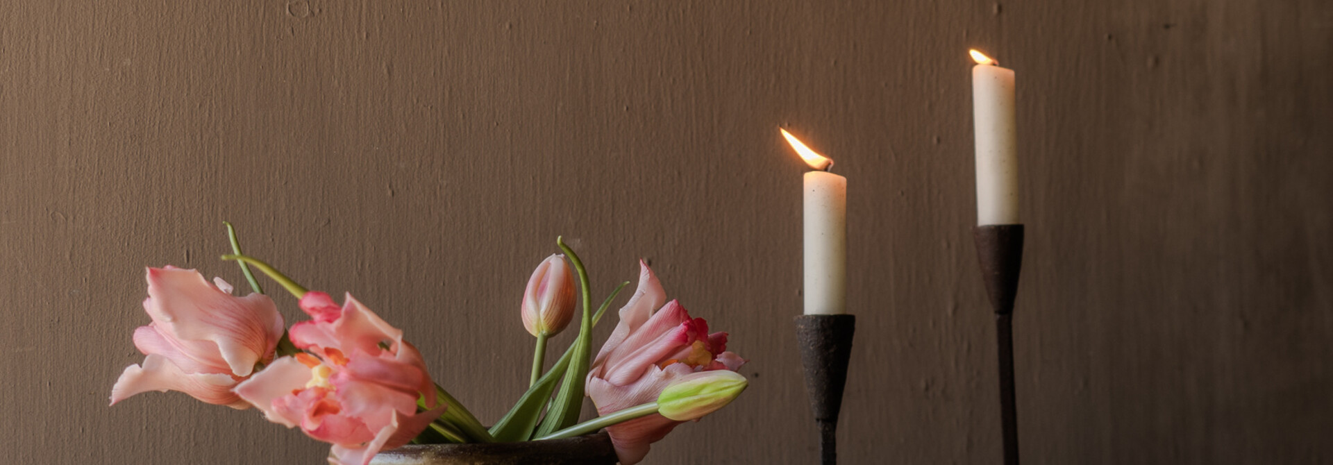 Muttertagsangebot: Künstliche rosa Papageientulpen – 40 cm Strauß mit 5 Stück