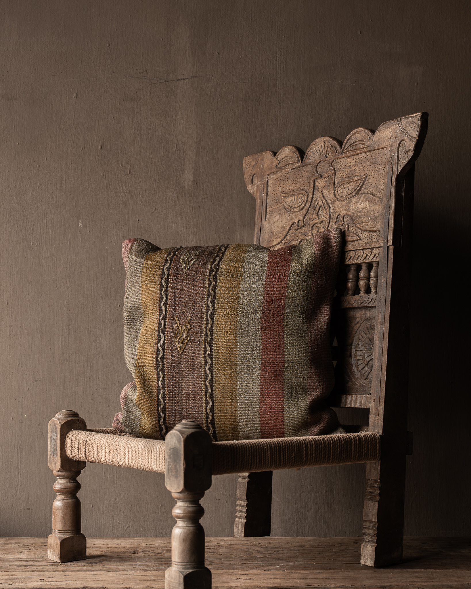 Uniek vintage kelim kussen – warme aardetinten | 50x50 cm | inclusief vulling-2