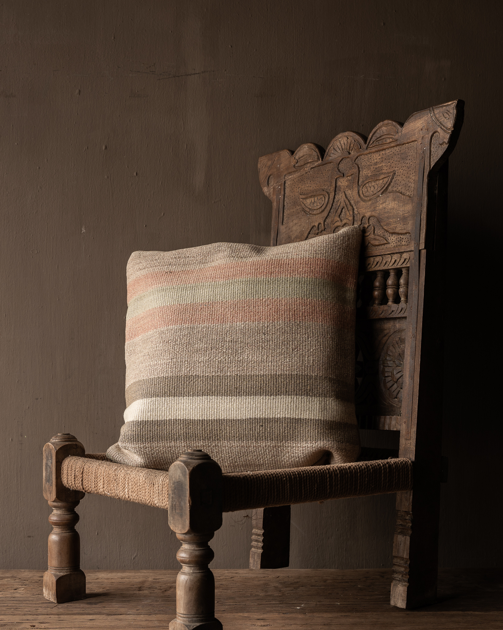 Uniek vintage kelim kussen – warme aardetinten | 50x50 cm | inclusief vulling-2