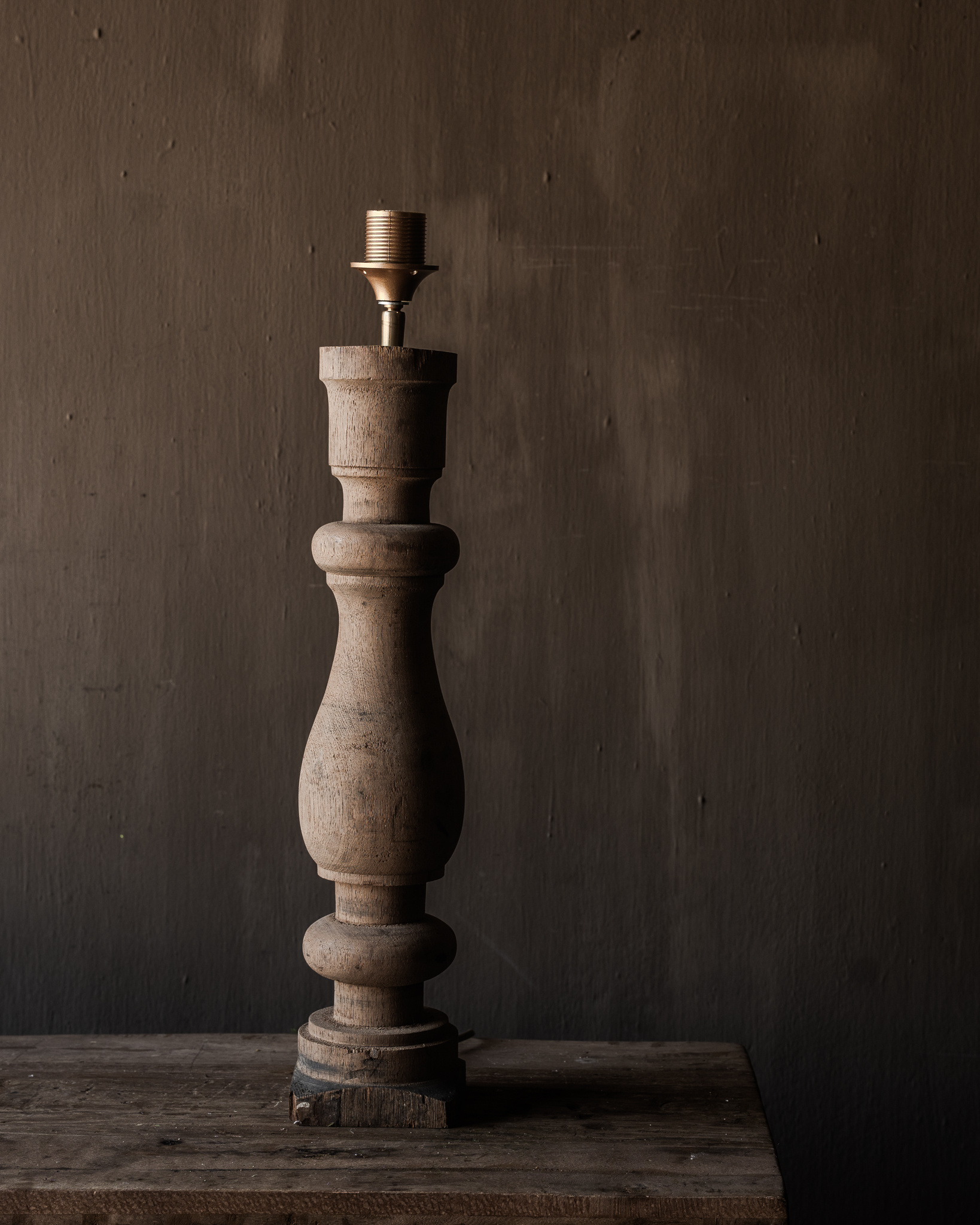 Oude houten baluster lamp-4
