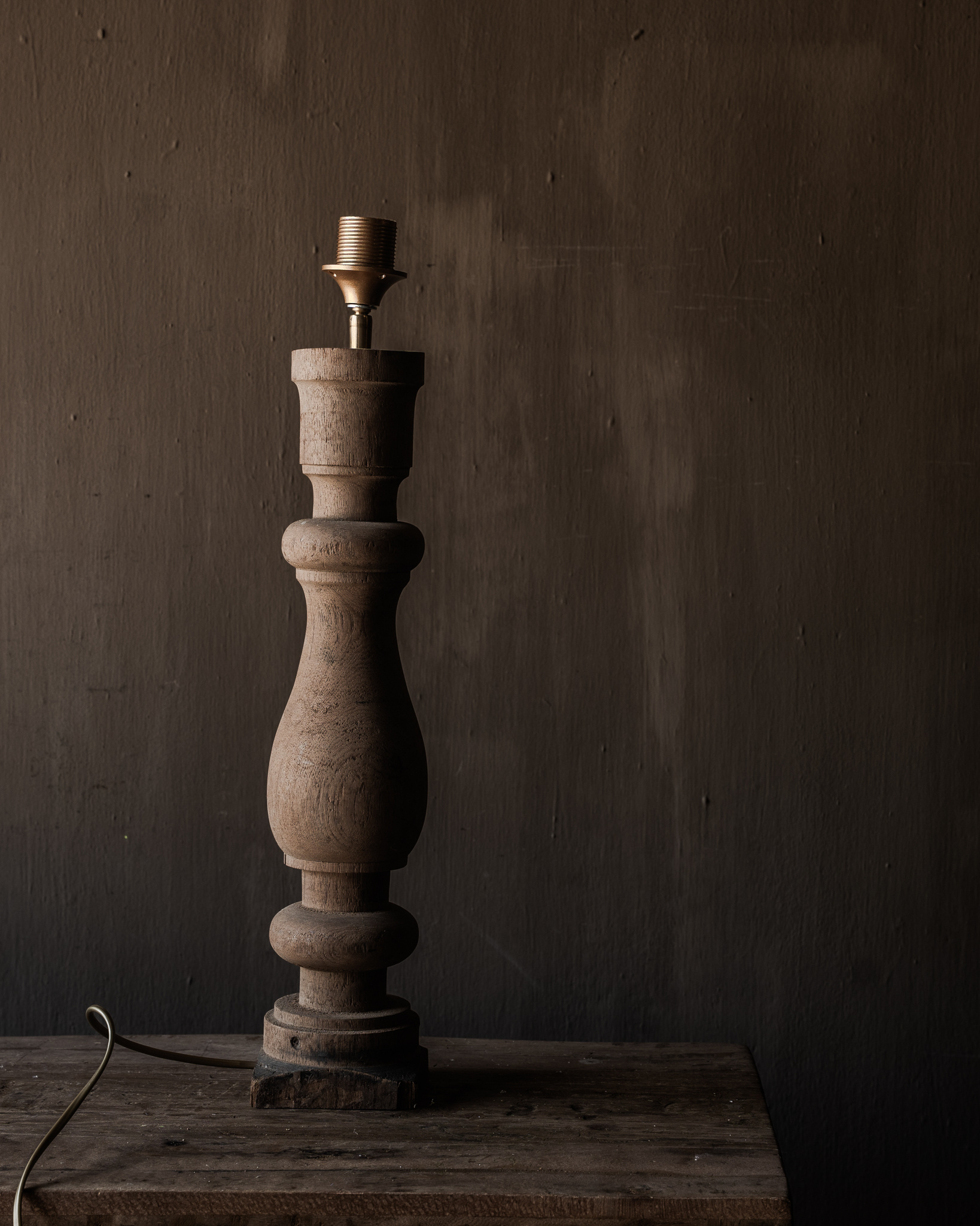 Oude houten baluster lamp-6