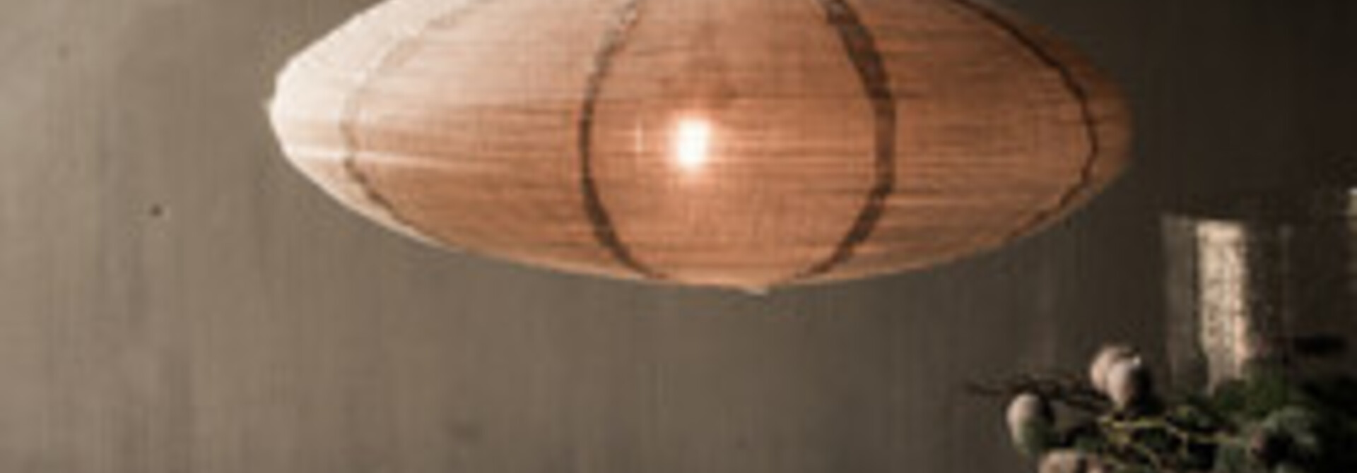 Abmessungen: 60 x 60 x 23 cm – Farbe: Beige