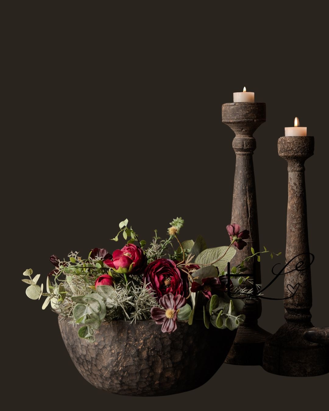 Unieke antieke houten Naga schaal / kom inclusief sfeervol bloemstuk-1