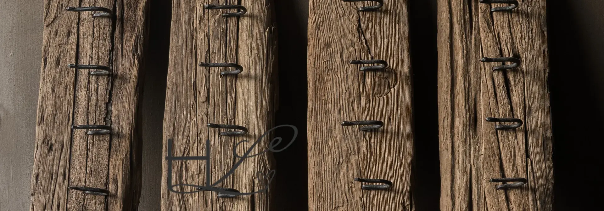 Coat rack made of old railway wood with 4 iron hooks 65cm