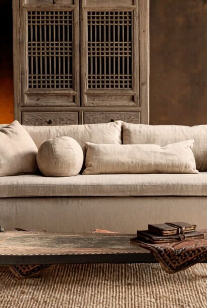 Couchtisch / Antikes Tagesbett aus Holz, Nepal Hoffz