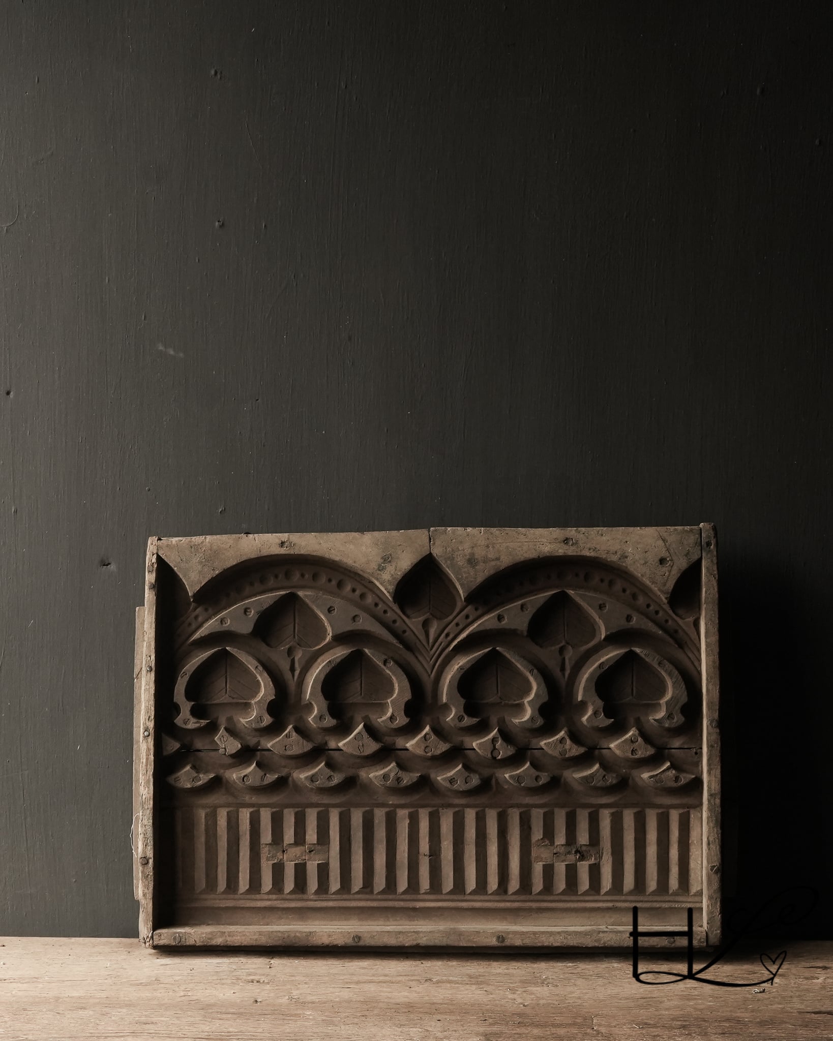 Oude Indiase houten ornamentmal / cementmal-1