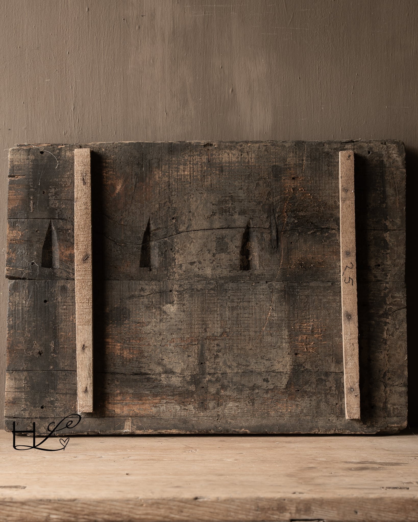 Oude Indiase houten ornamentmal / cementmal-2