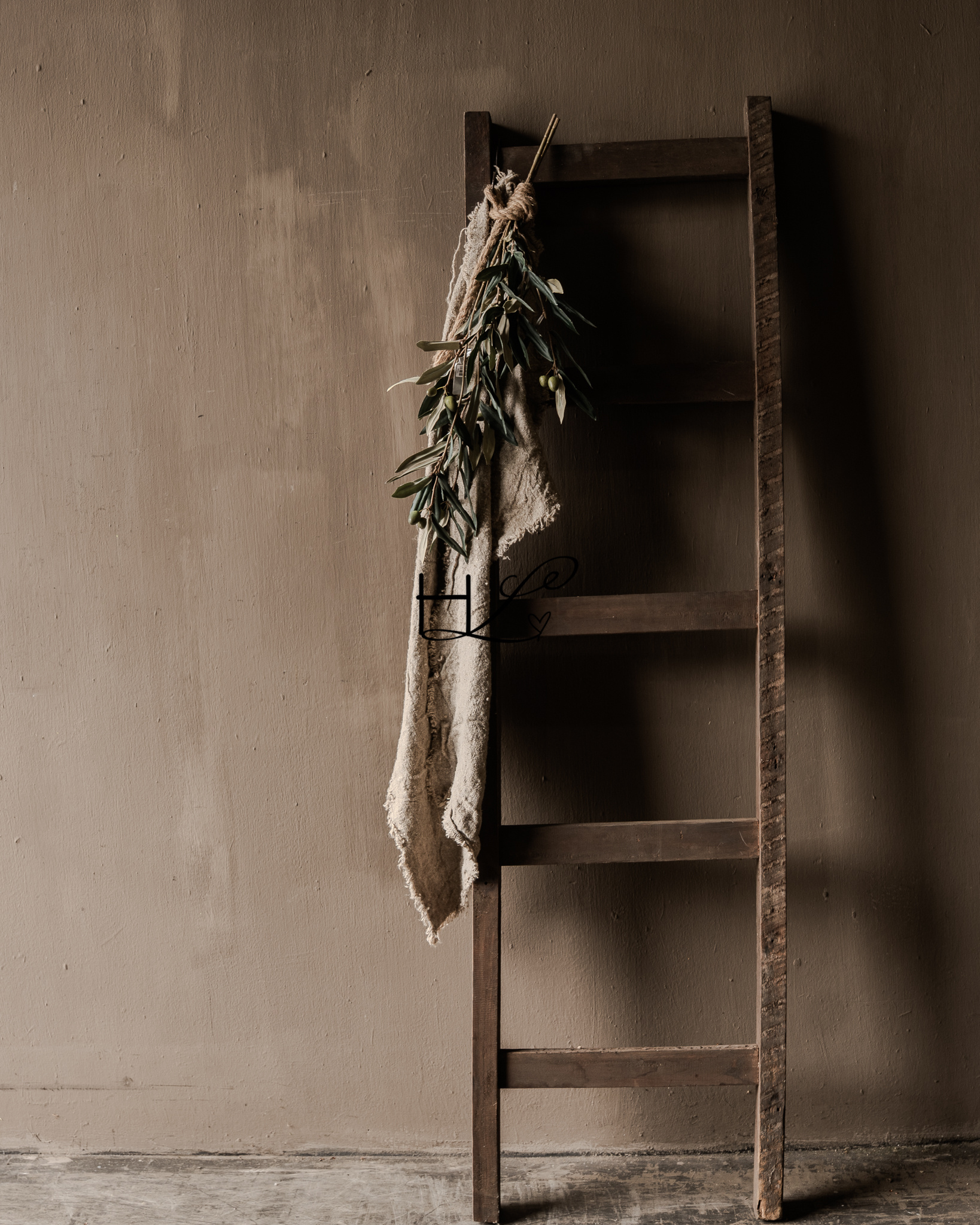 Aura Peeperkorn Stoer robuust houten ladder-4