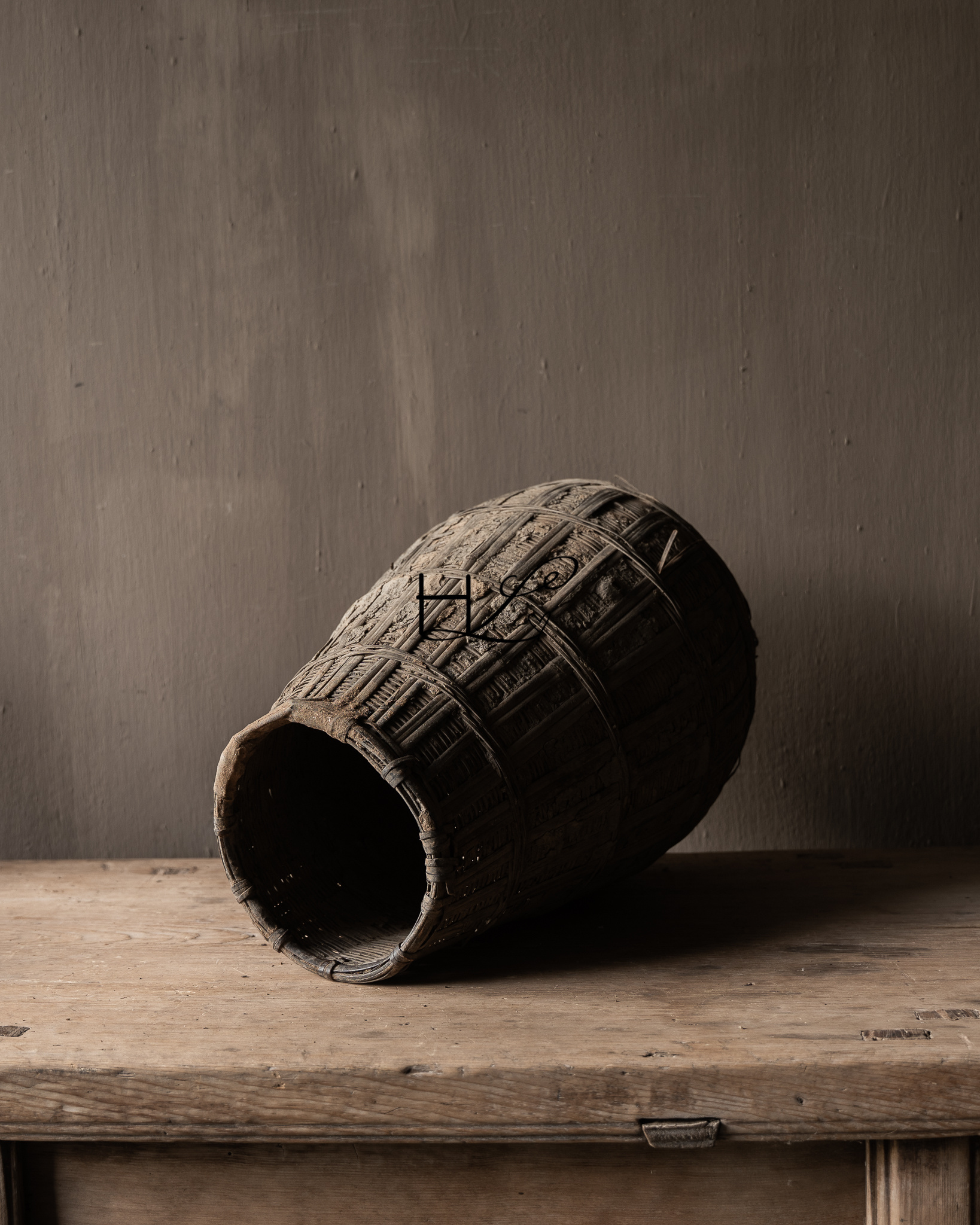 Originaler Vintage-Korb aus Rattanweide und Ton-4