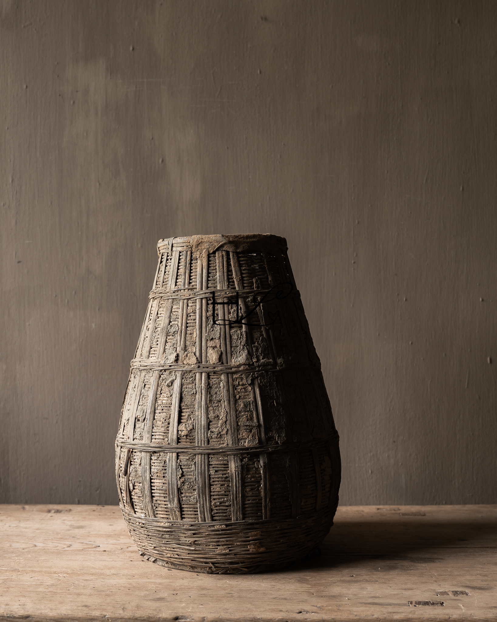 Originaler Vintage-Korb aus Rattanweide und Ton-5