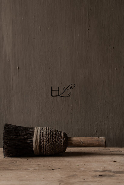 Unique antique brush