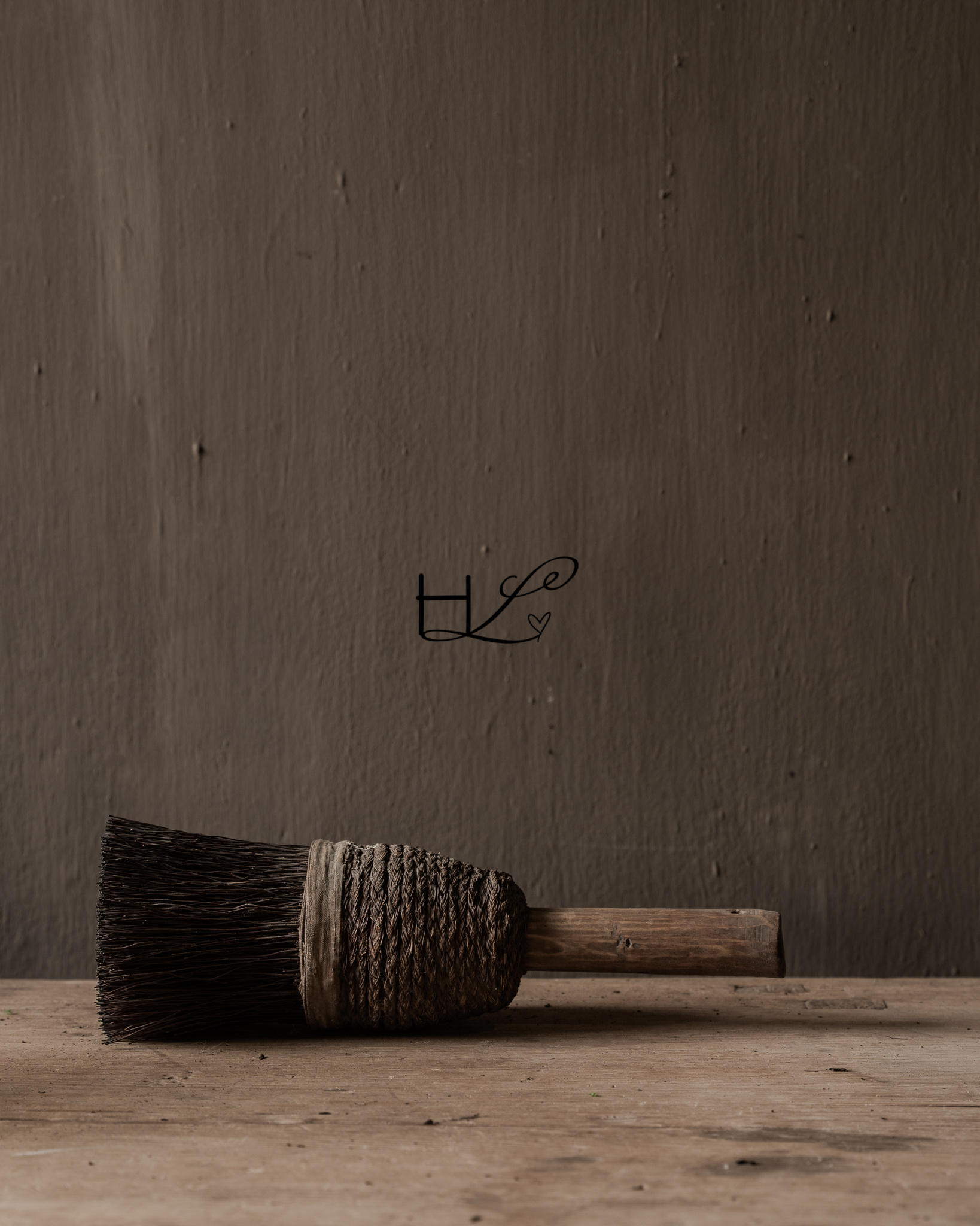 Unique antique brush-1