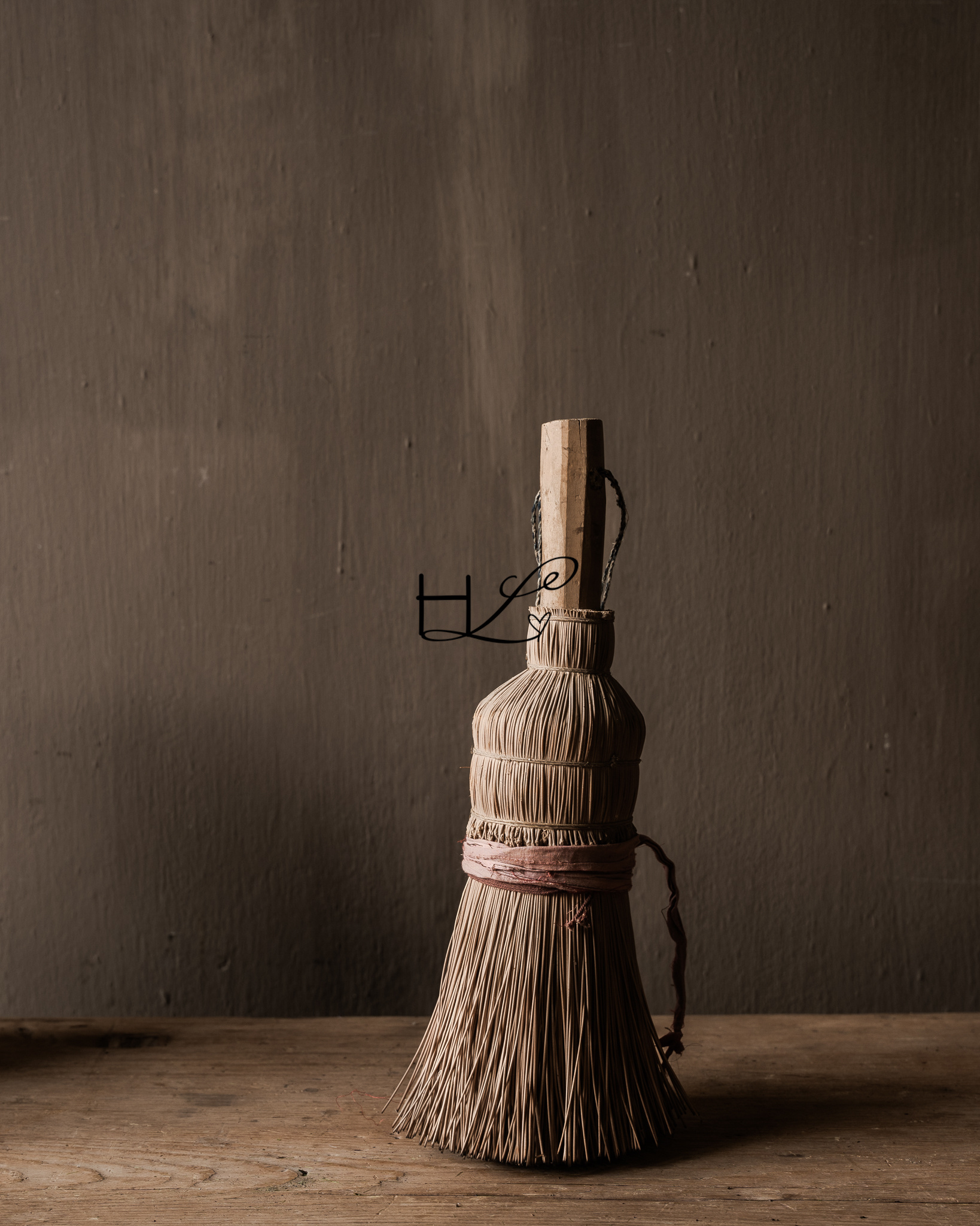 Unique antique brush-3
