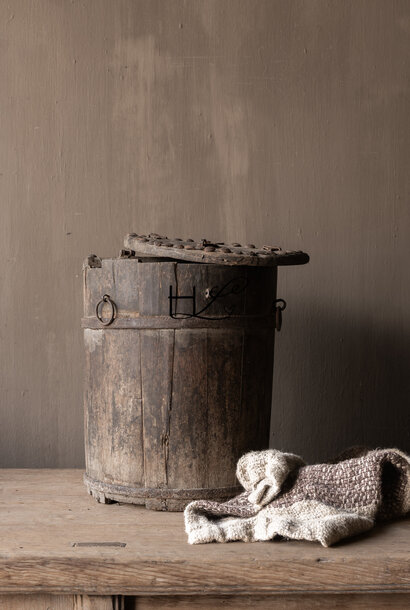 Antique wooden storage vessel | Old grain measure from India
